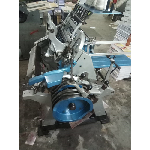 Gray Thread Book Section Sewing Machine