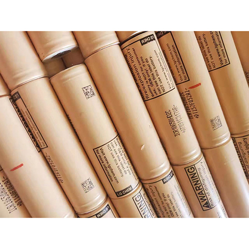 Li-battery Cylinder - High-quality Plastic, Multiple Size Options , Polished Finish For Industrial Applications