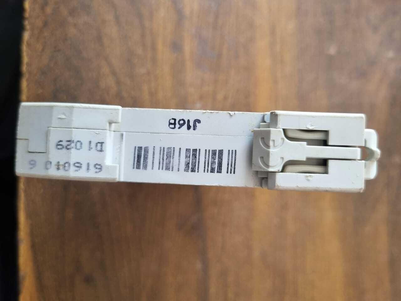 Schneider Mcb - 1 Pole 6-63 Ampere 240 Volt 50/60 Hertz | White Single Phase Mechanical Life 1 Year Lightweight 100 Grams