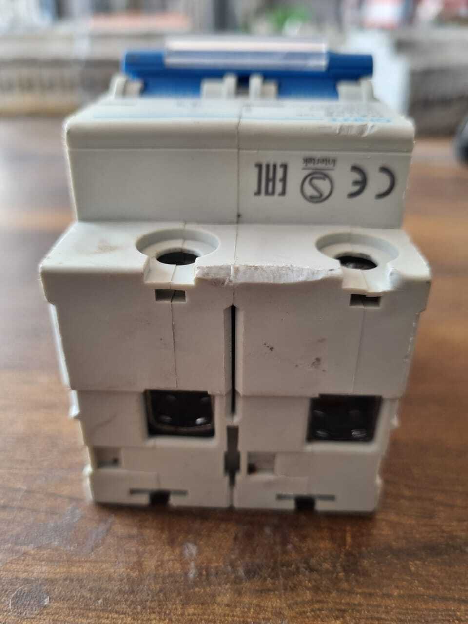 White/blue/grey Chint Nader 2pole