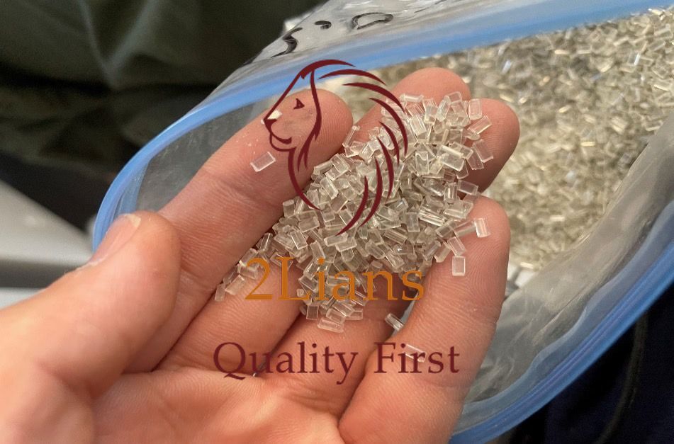 Pet Recycled Pellet - 40 Mesh Green Color, 25 Tons/month Production Capacity For Eco-friendly Recycling