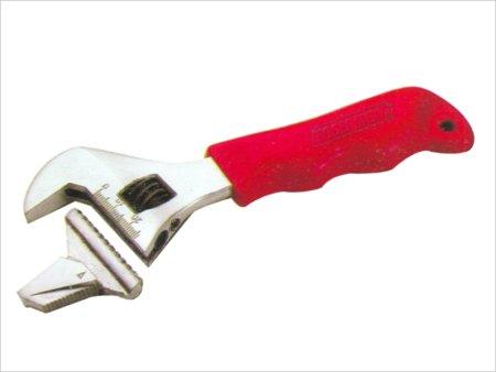 फिटिंग के लिए प्रयुक्त एक साधारण और प्रभावी उपकरण।