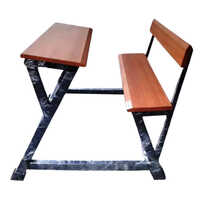 टिकाऊ ड्युअल डेस्क और बेंच