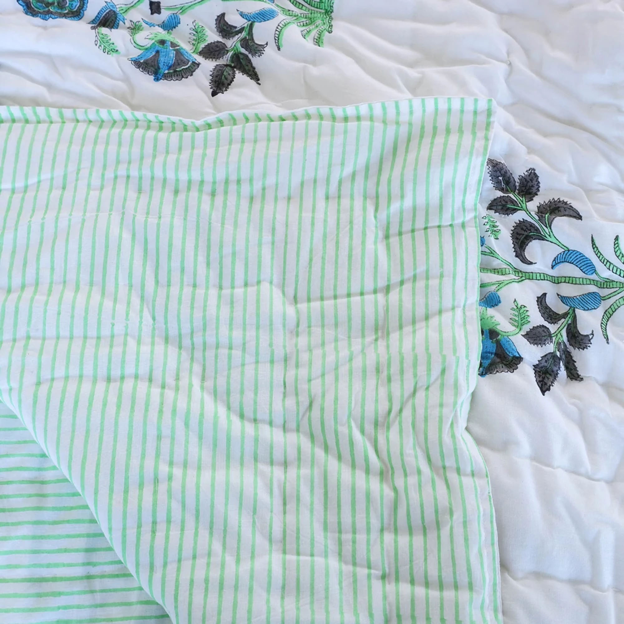 Hand Block Printed White Color Soft Cotton Double Bed Jaipuri Razai