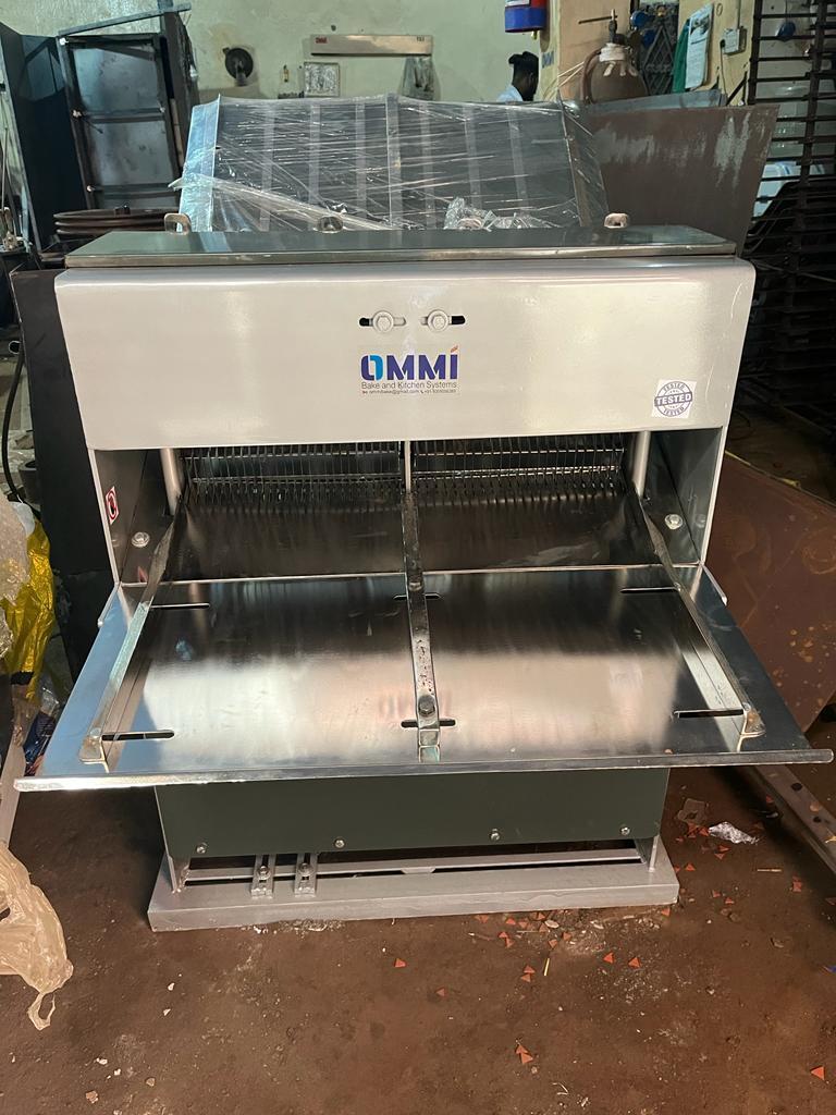 Fully Automatic Bakery Bread Slicer