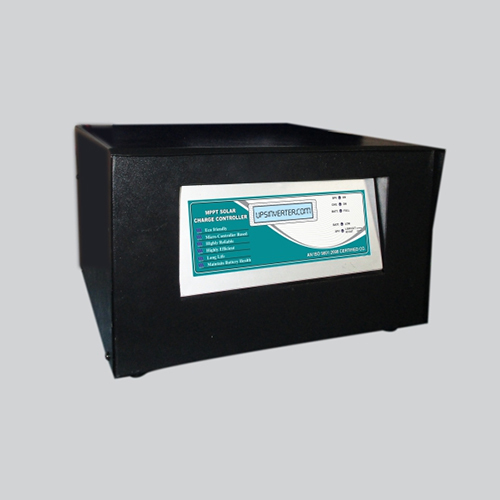 ब्लैक हाई रेटिंग सोलर चार्ज कंट्रोलर