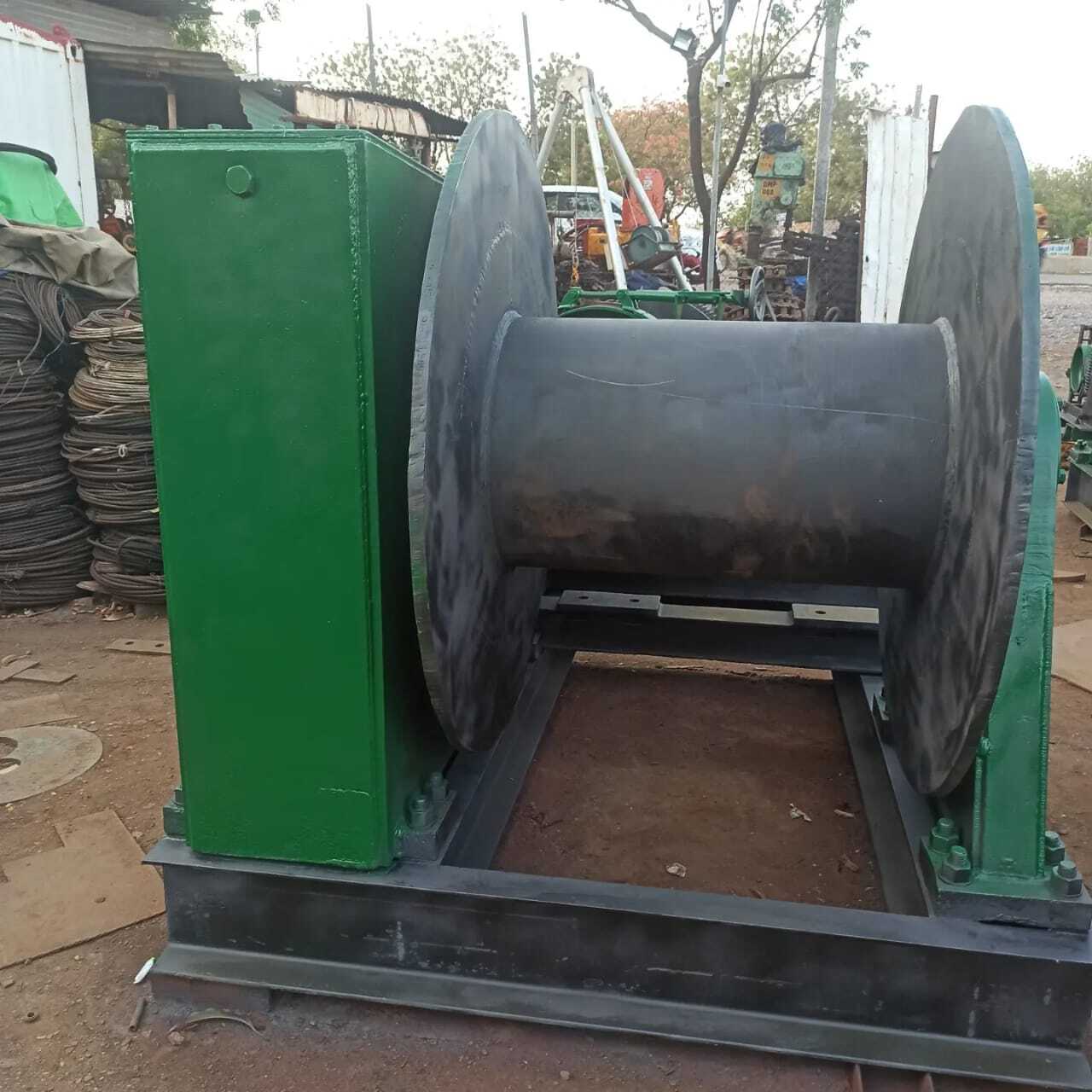 Electric Winch - Various Sizes Available, Green Electric Power Source For Industrial Use