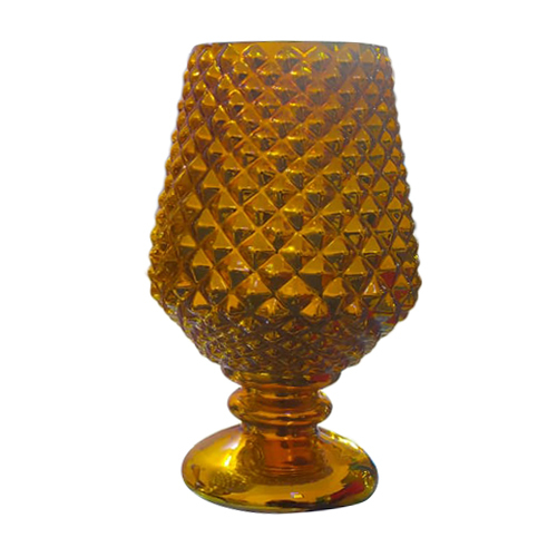 Polishing 13 Inch Yellow Colour Tea Votive Stand