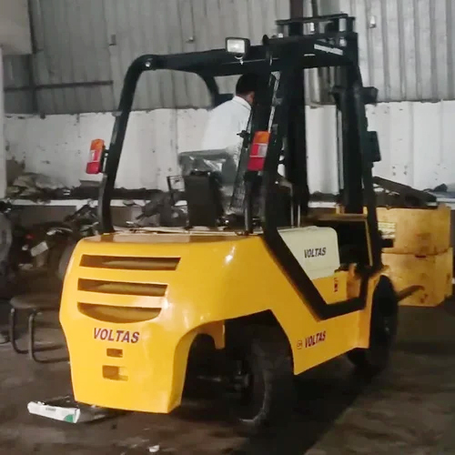 2 Ton Voltas Used Forklift Power Source: Dc Motor