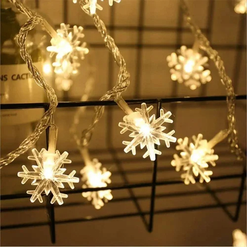 Warm White Plastic Snow Flake Fairy Light 4 Mtr - Material: Pvc