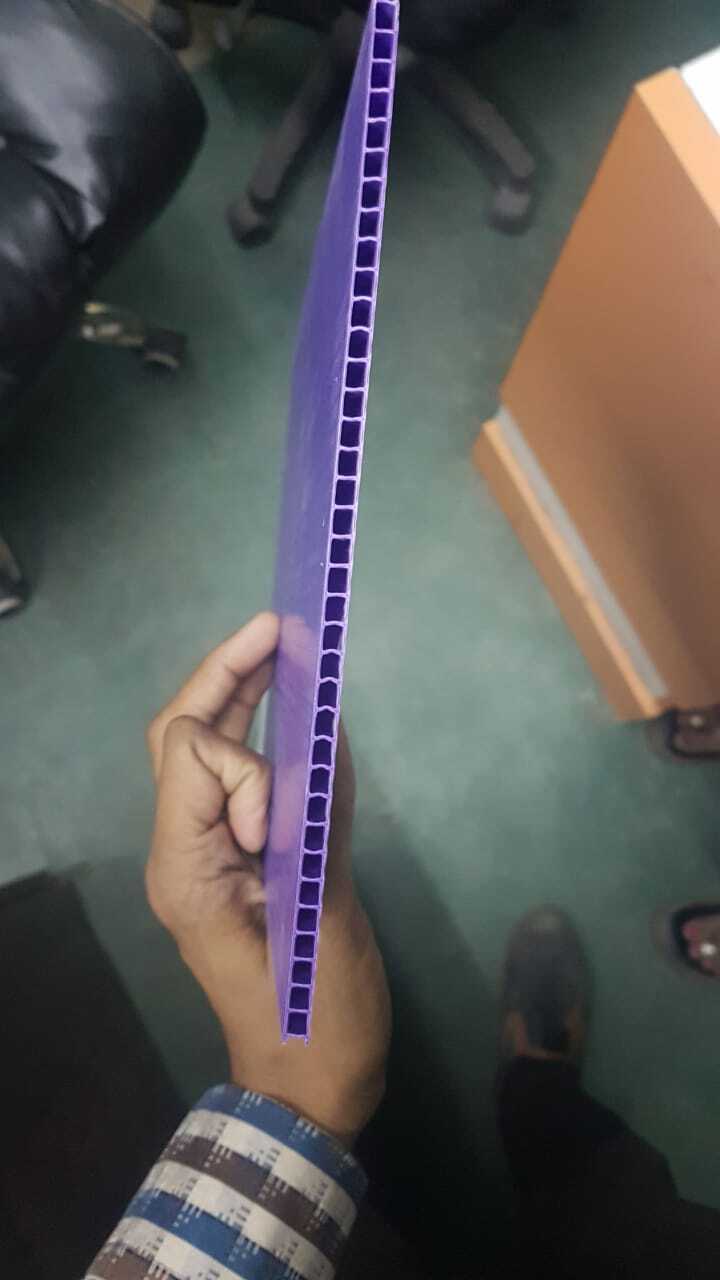 Pp Floor Guards - Polypropylene Sheet, 4ft X 6ft / 4ft X 8ft, White/grey/blue | Industrial Floor Protection, Customizable Thickness, Durability Against Chemicals