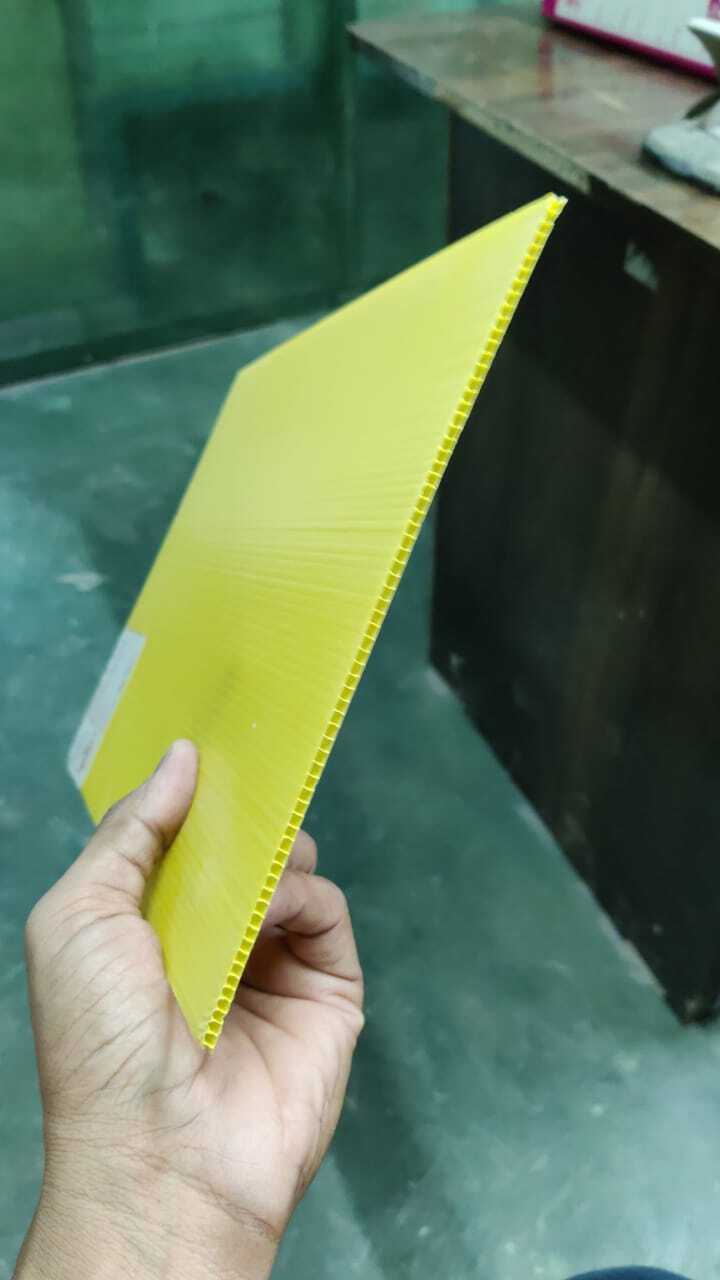 Pp Floor Guards - Polypropylene Sheet, 4ft X 6ft / 4ft X 8ft, White/grey/blue | Industrial Floor Protection, Customizable Thickness, Durability Against Chemicals