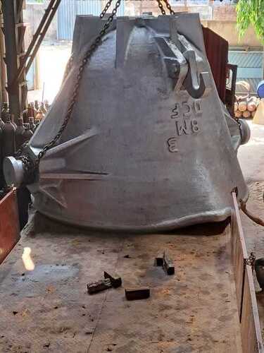 कास्ट स्टेल स्लैग पॉट
