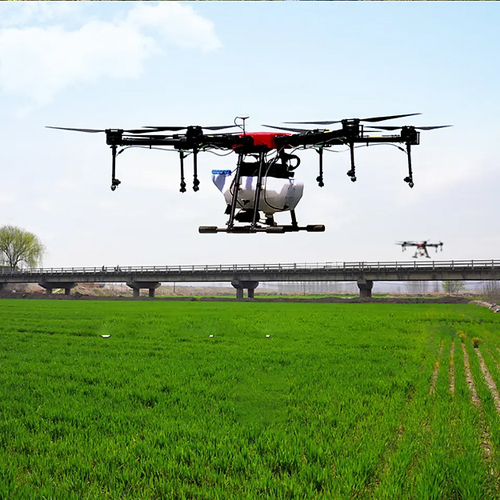 प्लास्टिक 10 लीटर क्रॉप कॉप्टर 6 एक्सिस एग्रीकल्चर ड्रोन