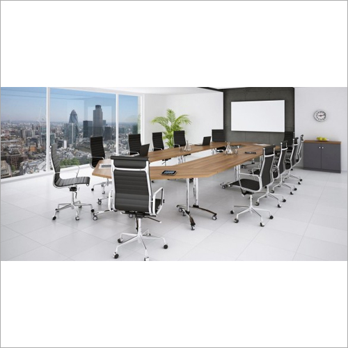 पोलिश कार्यालय फर्नीचर