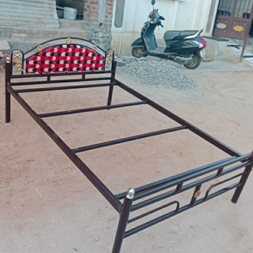 आयरन सिंगल बेड असेंबली की आवश्यकता नहीं है