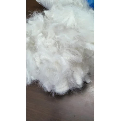 White Embossed Polyester Fibre - 100% Polyester, Raw Pattern, Eco-friendly | Ideal For Filling Material And Non-woven Fabric Applications