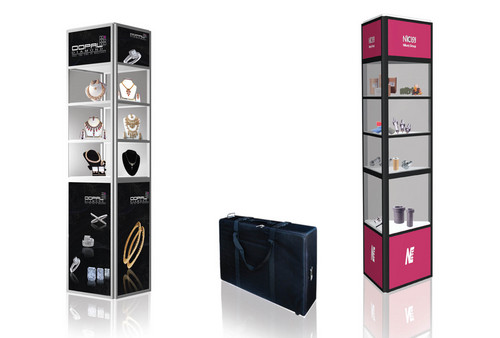 Foldable Podiums