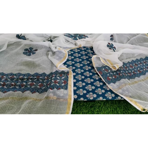 वॉशेबल अजरख हैंड ब्लॉक कॉटन सूट फ़ैब्रिक