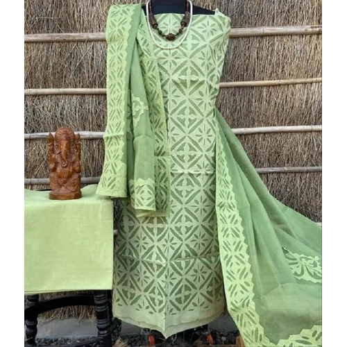 लाइट इन वेट एप्लिक वर्क प्रिंटेड कॉटन सूट फैब्रिक