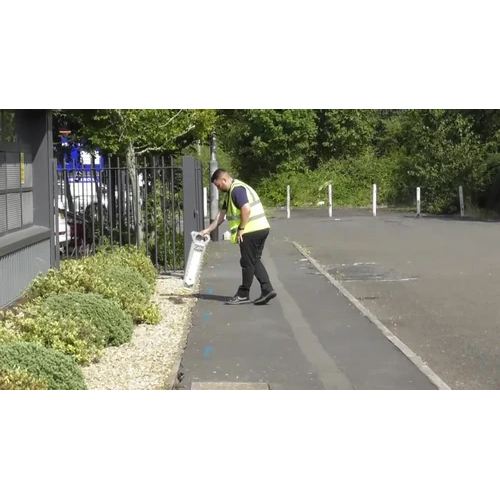 Battery Powered Underground Pipe And Cable Locator - Color: Grey