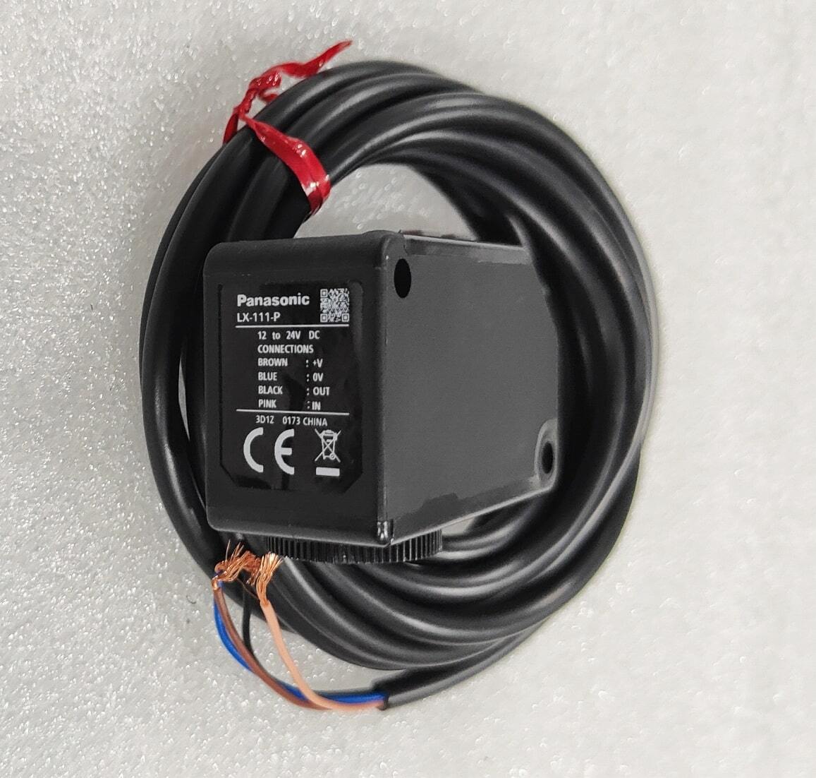Panasonic Lx-111-p Digital Mark Sensor - Pnp Output Type, Voltage Range 12-24 Vdc, Ip67 Rated | Designed For Industrial Packaging Applications, 12 Months Warranty