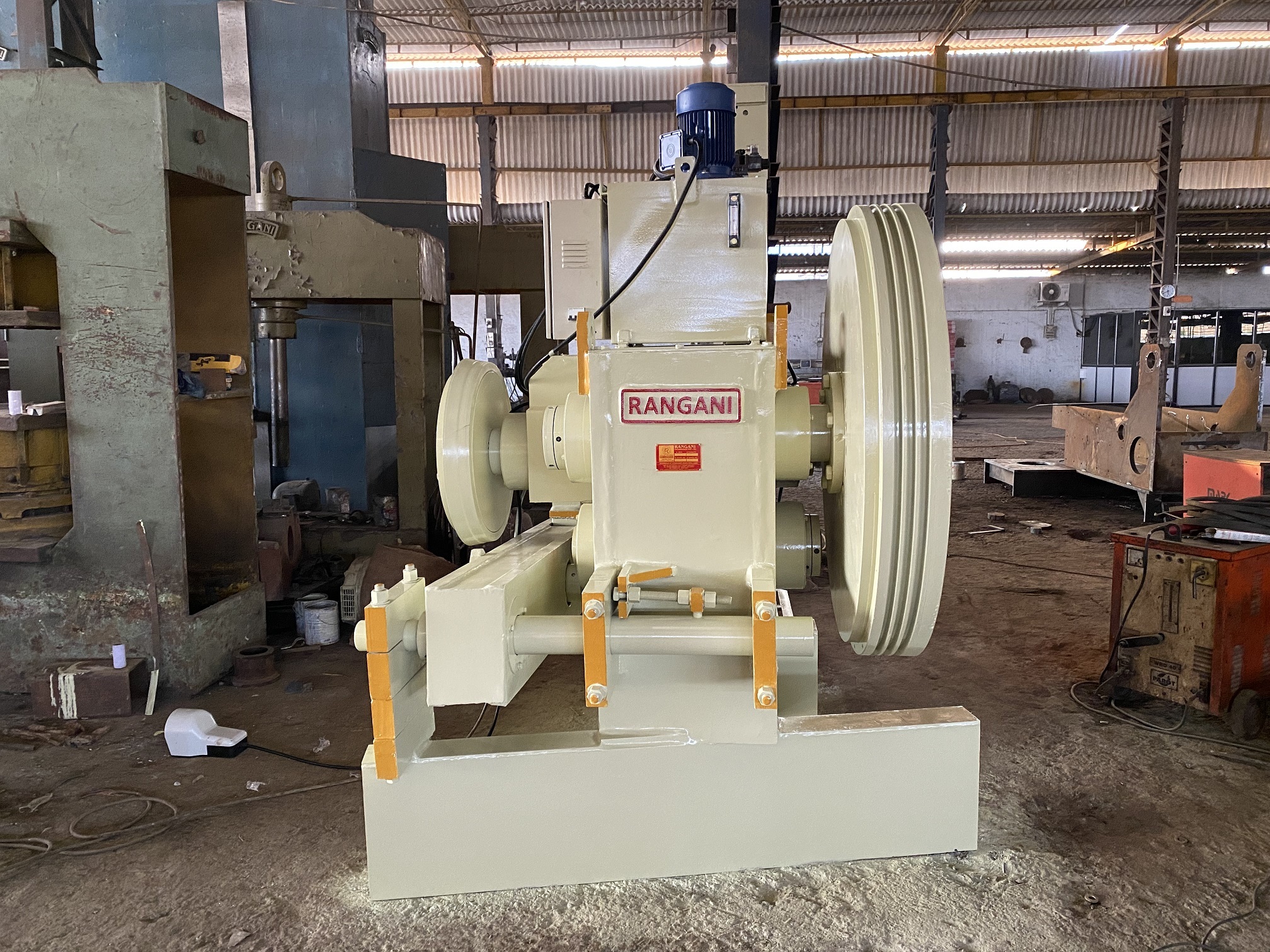Forging Ring Rolling Machine - Electric Power Source, Automatic Operation | Industrial Use, Advanced Forging Technology