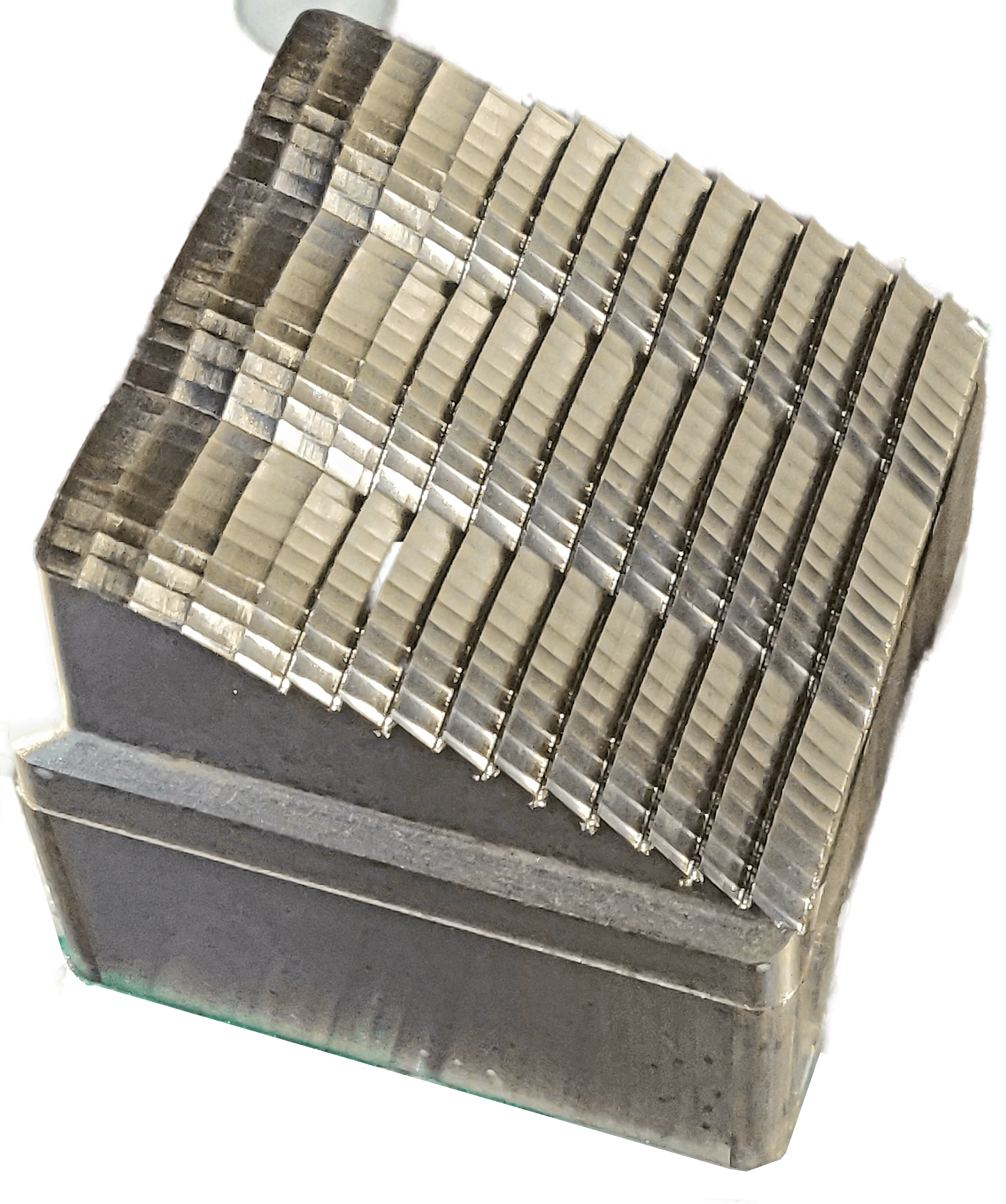 Automobile Reflector Inserts And Molds Hardness: Hard