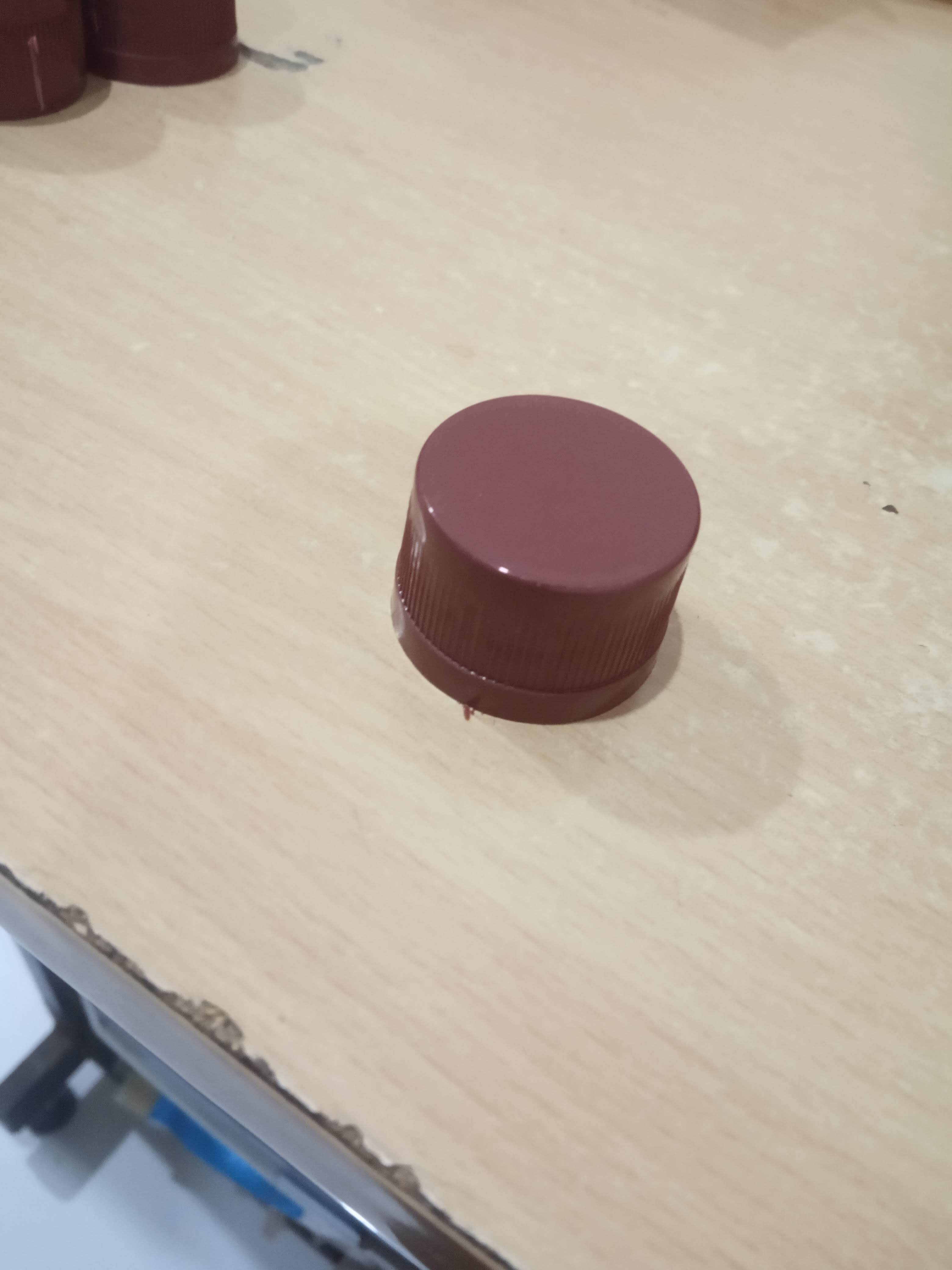 Brown 28mm Plastic Bottle Cap