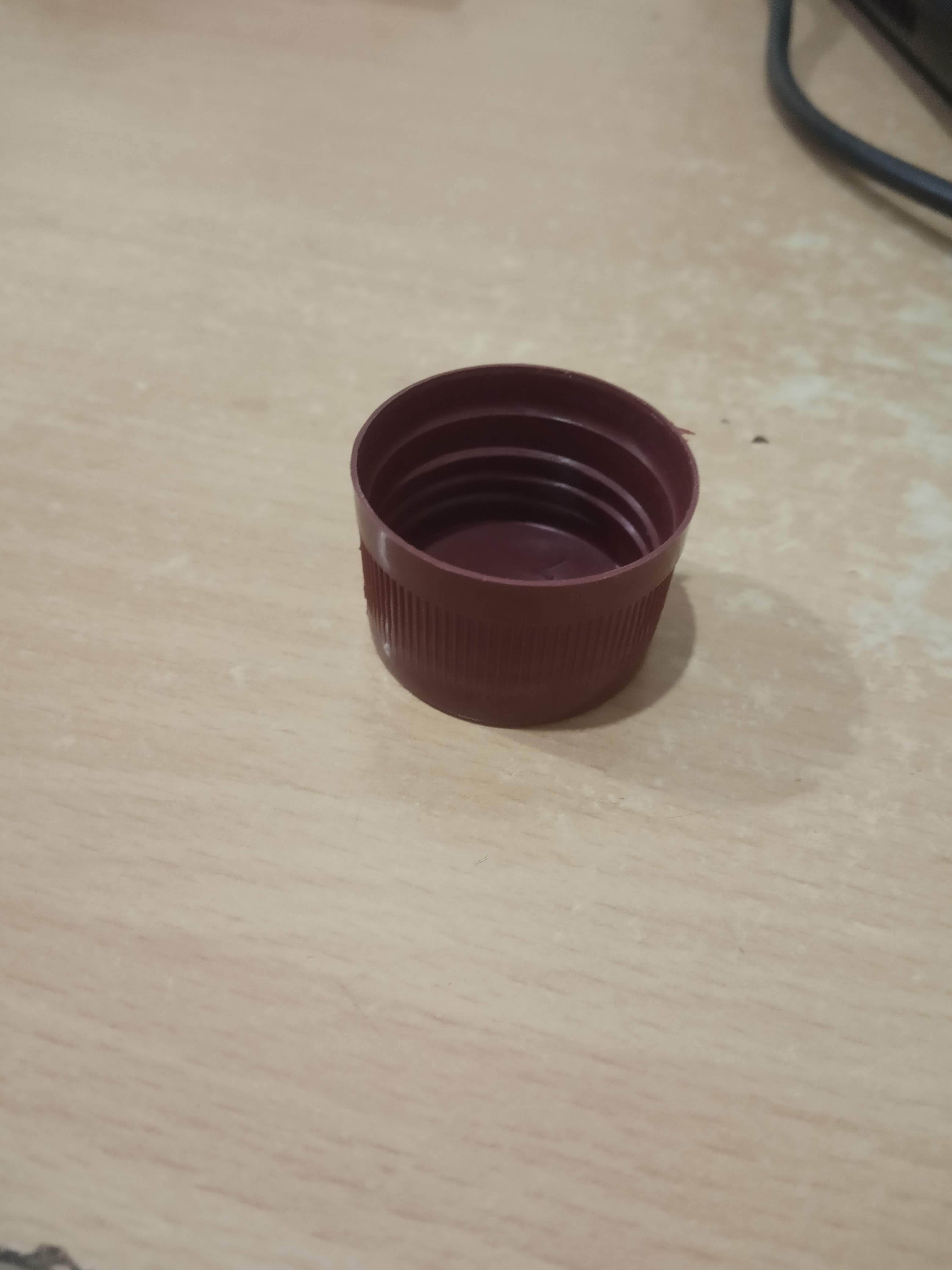 Brown 28mm Plastic Bottle Cap
