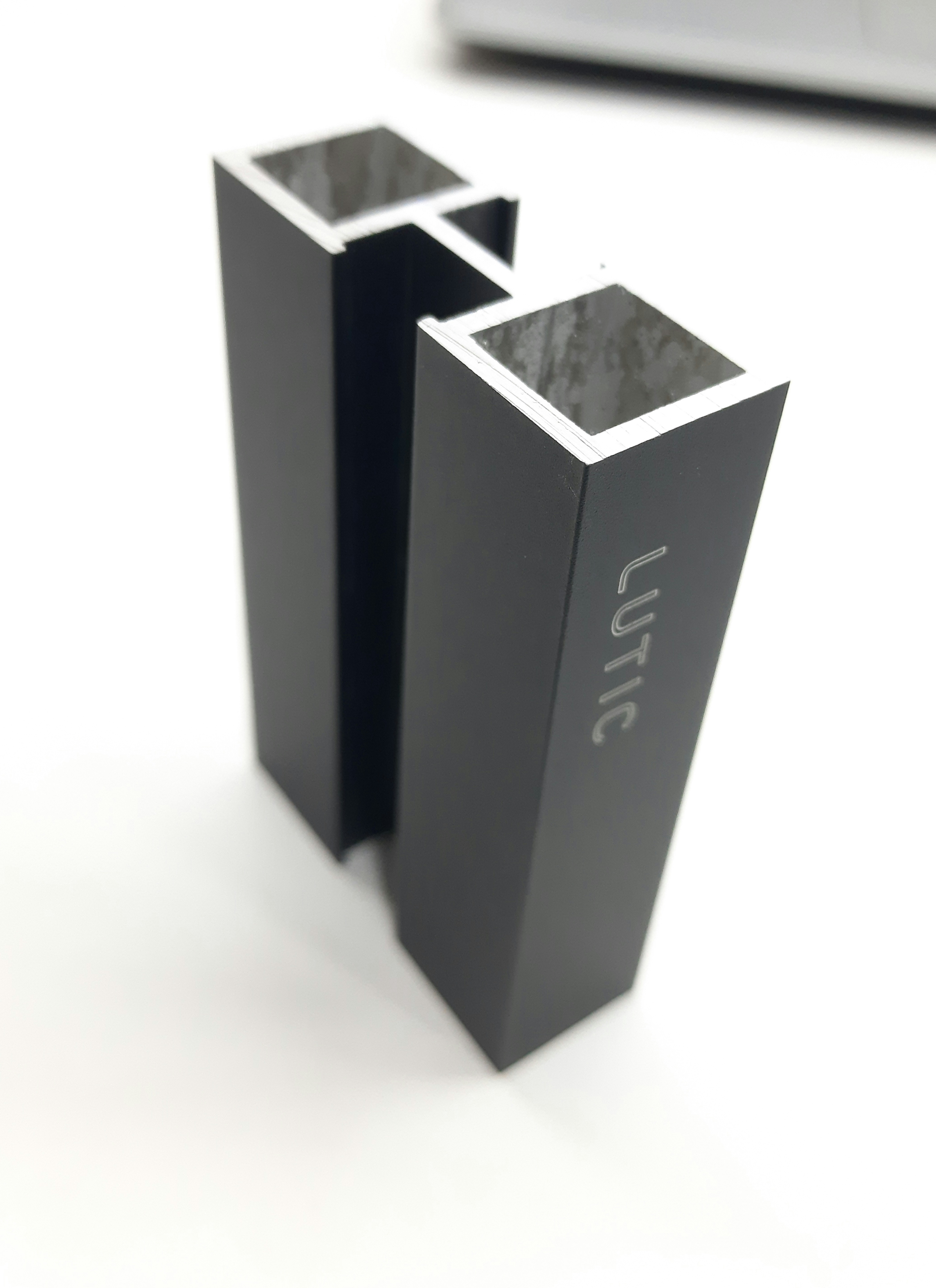 Single Sliding Telesopic Soft Close 16x45