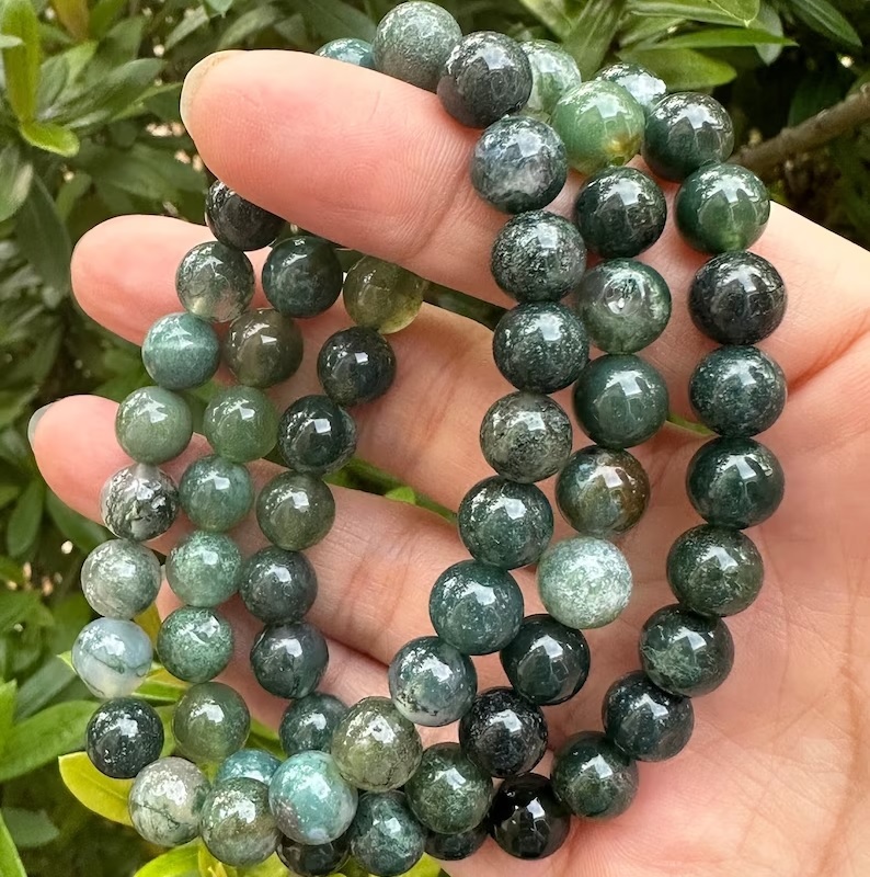 Natural Polished Gemstone Agate Adjustable Bracelet - Round Shape, Free Size, Green Color, Handmade Chakra Healing Jewelry