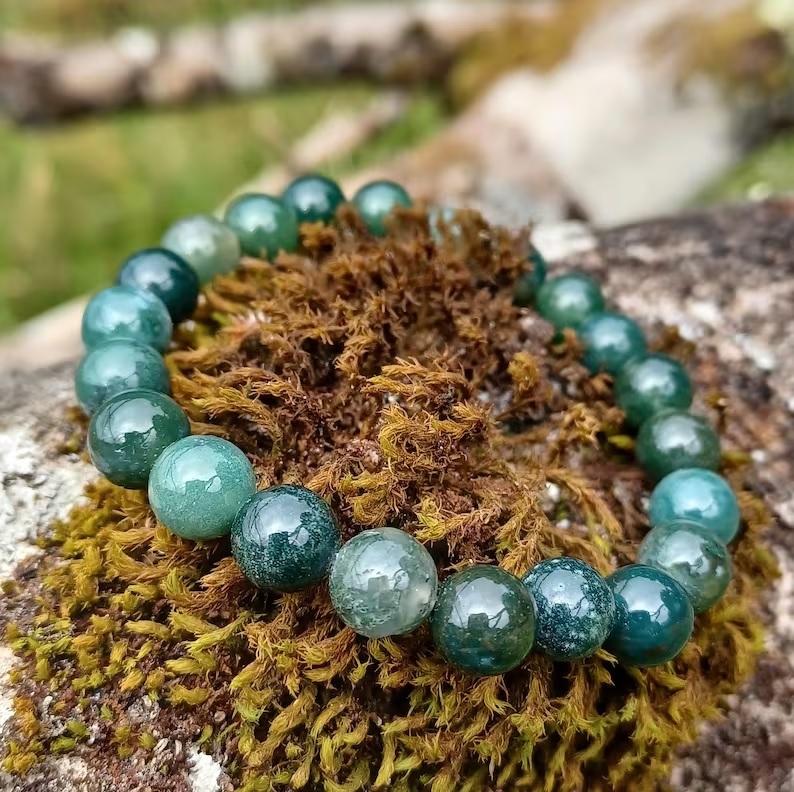 Natural Polished Gemstone Agate Adjustable Bracelet - Round Shape, Free Size, Green Color, Handmade Chakra Healing Jewelry