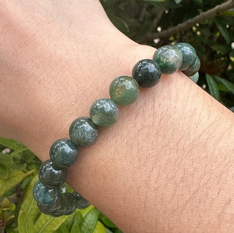 Natural Polished Gemstone Agate Adjustable Bracelet - Round Shape, Free Size, Green Color, Handmade Chakra Healing Jewelry