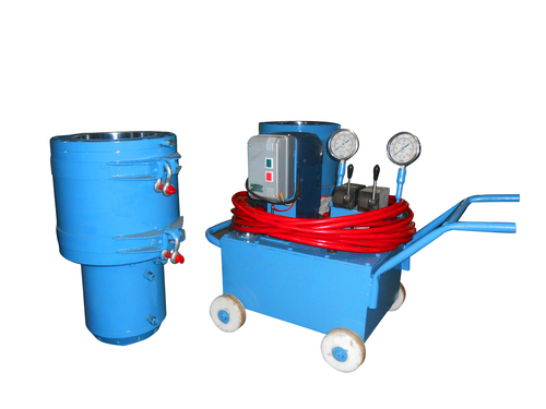 मल्टीपुल प्रीस्ट्रेसिंग जैक और पावर पैक