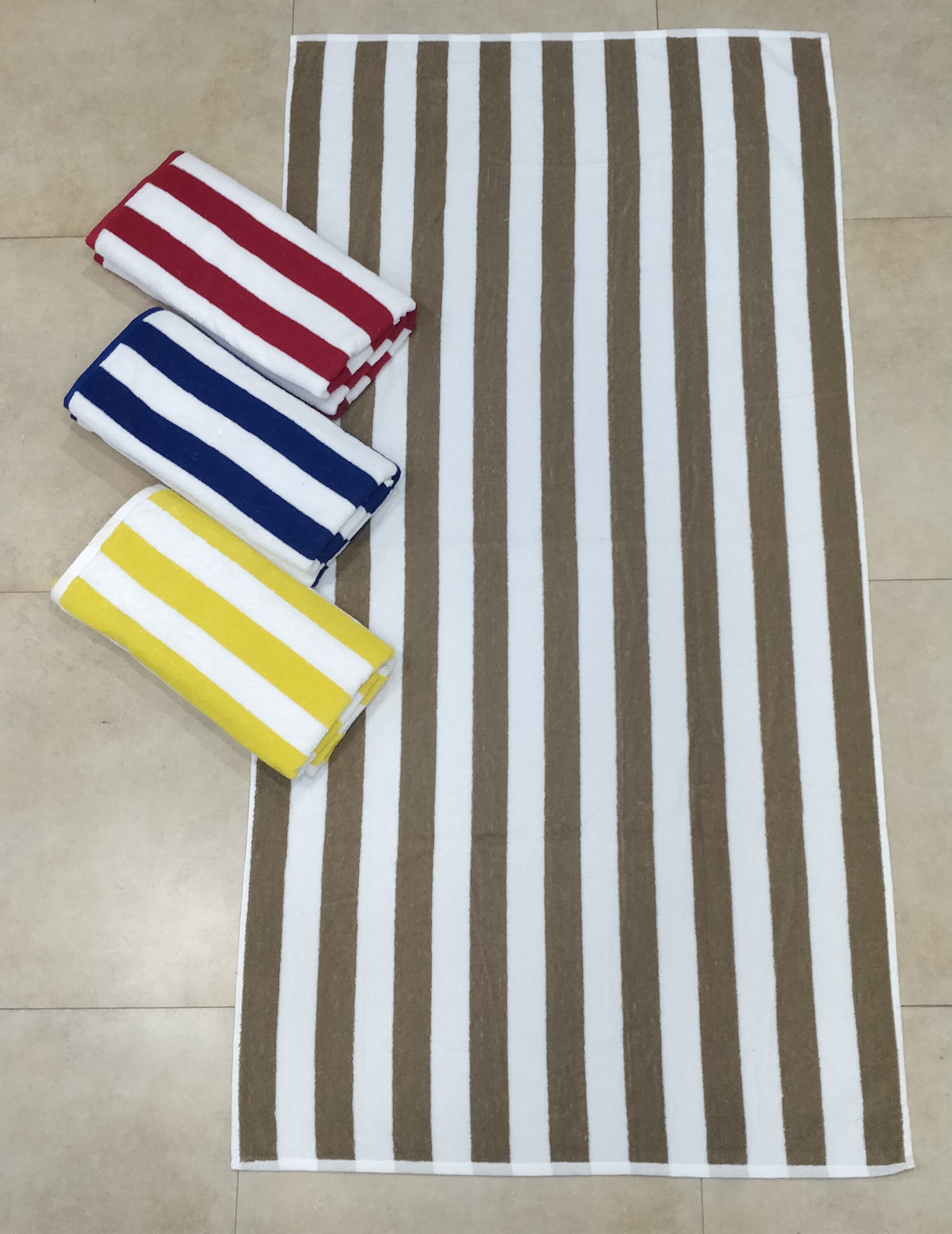 Pool Towels - Color: Multicolor As Per Requirement
