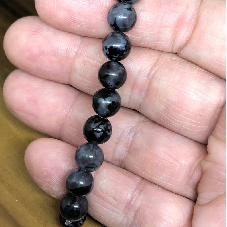 Indigo Gabbro Bracelet - Shape: Round