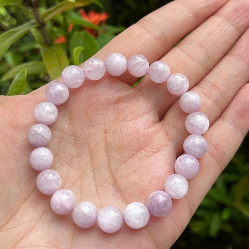 Kunzite Bracelet - Shape: Round