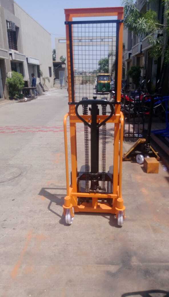 Manual Stacker Height: Max 2100mm Millimeter (Mm)