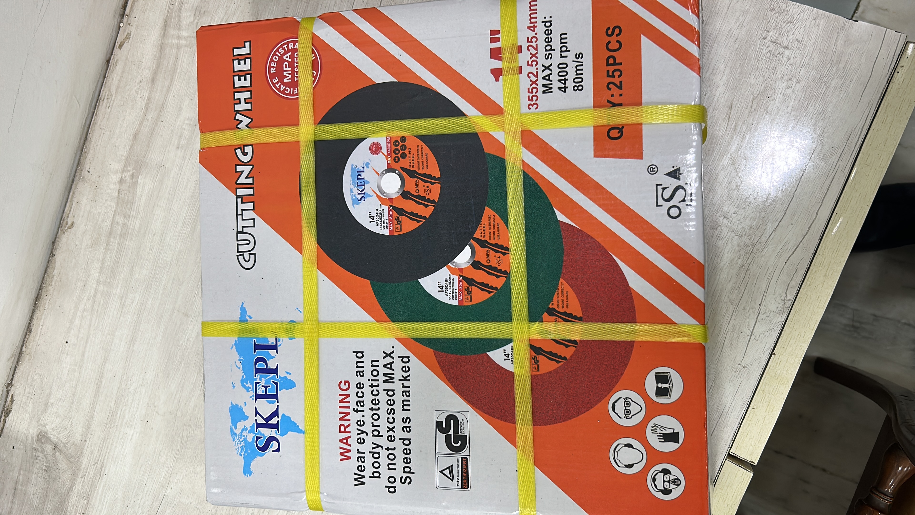 14-inch Skepl Cutting Wheel Double Net - High Speed Steel, 355x2.5x25.4mm, Green/red/black/brown | Fast Cutting, 4400 Rpm, 80 Mm/m Cutting Accuracy
