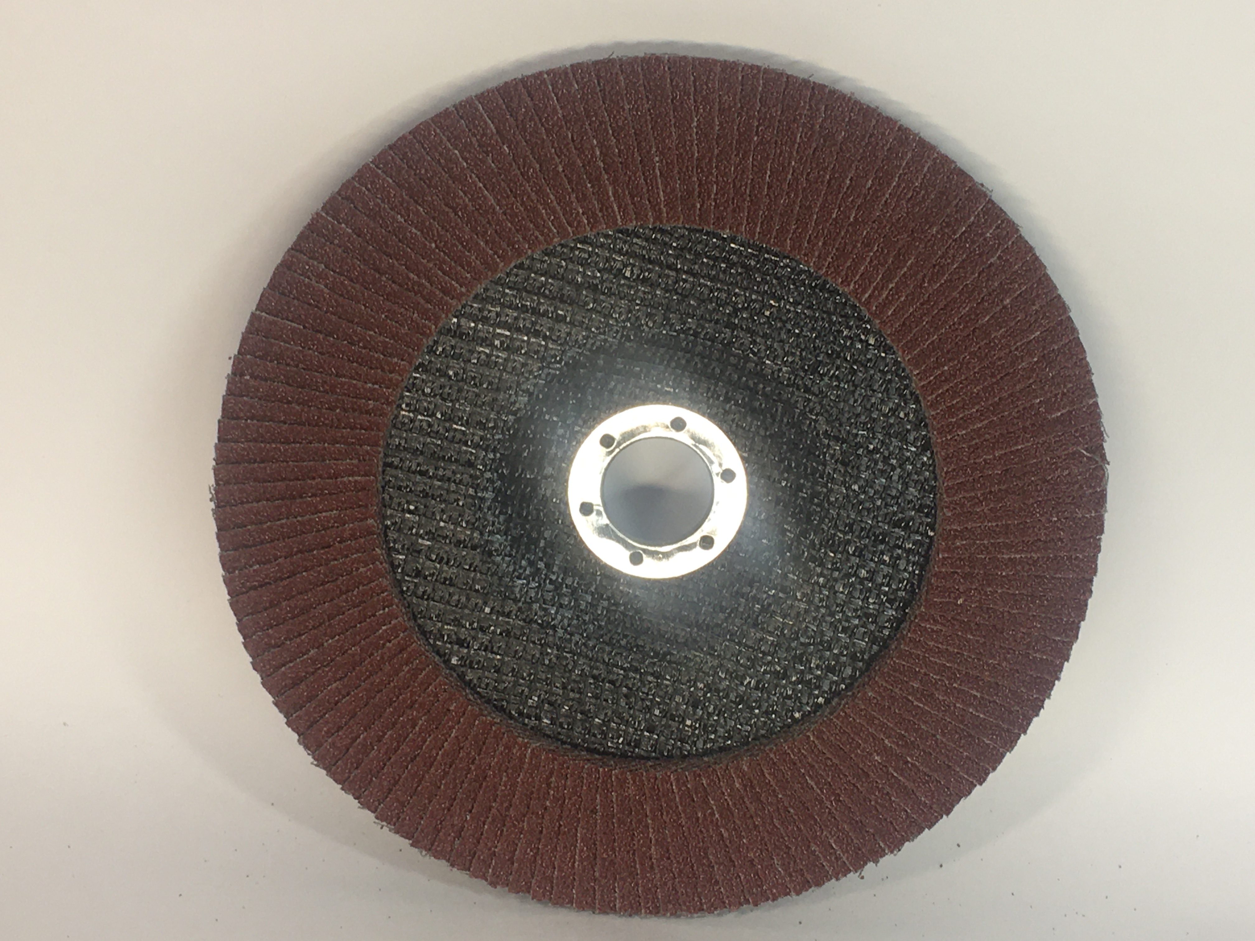 Skepl 4 Inch Flap Disc No.60 - 100mm Diameter, Red Color, High-speed Steel Material | Premium Aluminium Oxide Grains, 13000 Rpm Cutting Speed