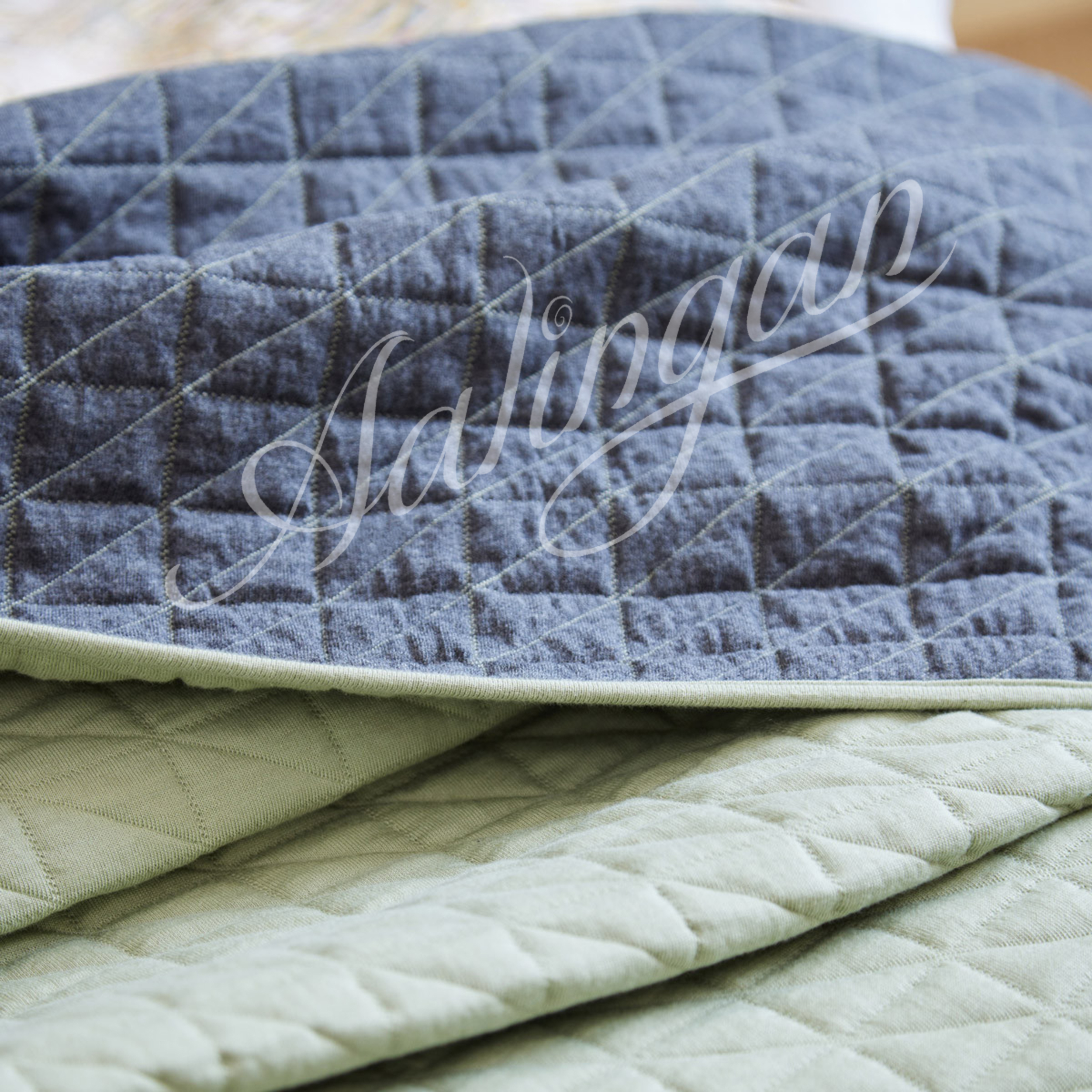 Knitted Bed Spreads - 100% Cotton, Triangle Quilted 230 X 250cm | Elegant Herringbone Design, Cozy Weight, Versatile For All Seasons