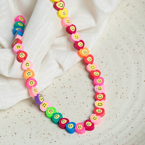 मल्टीकलर 6Mm हार्ट स्माइली पॉलिमर क्ले फ़िमो बीड्स