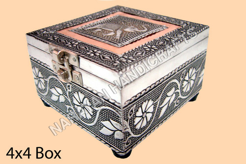 Handicraft Makeup Box