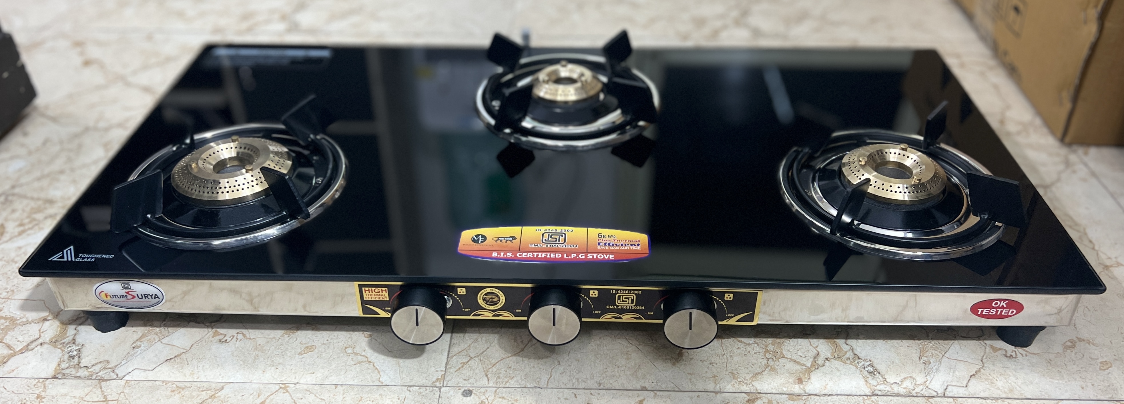 Three Burner Gas Stoves - Ignition Type: Manual