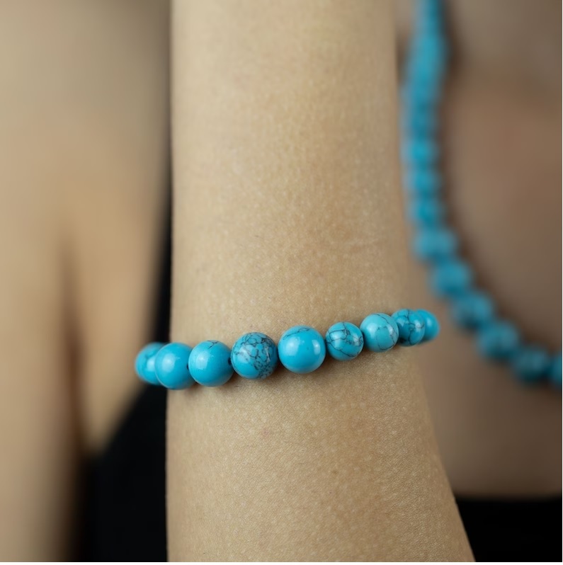 Turquoise Bracelet - Shape: Round