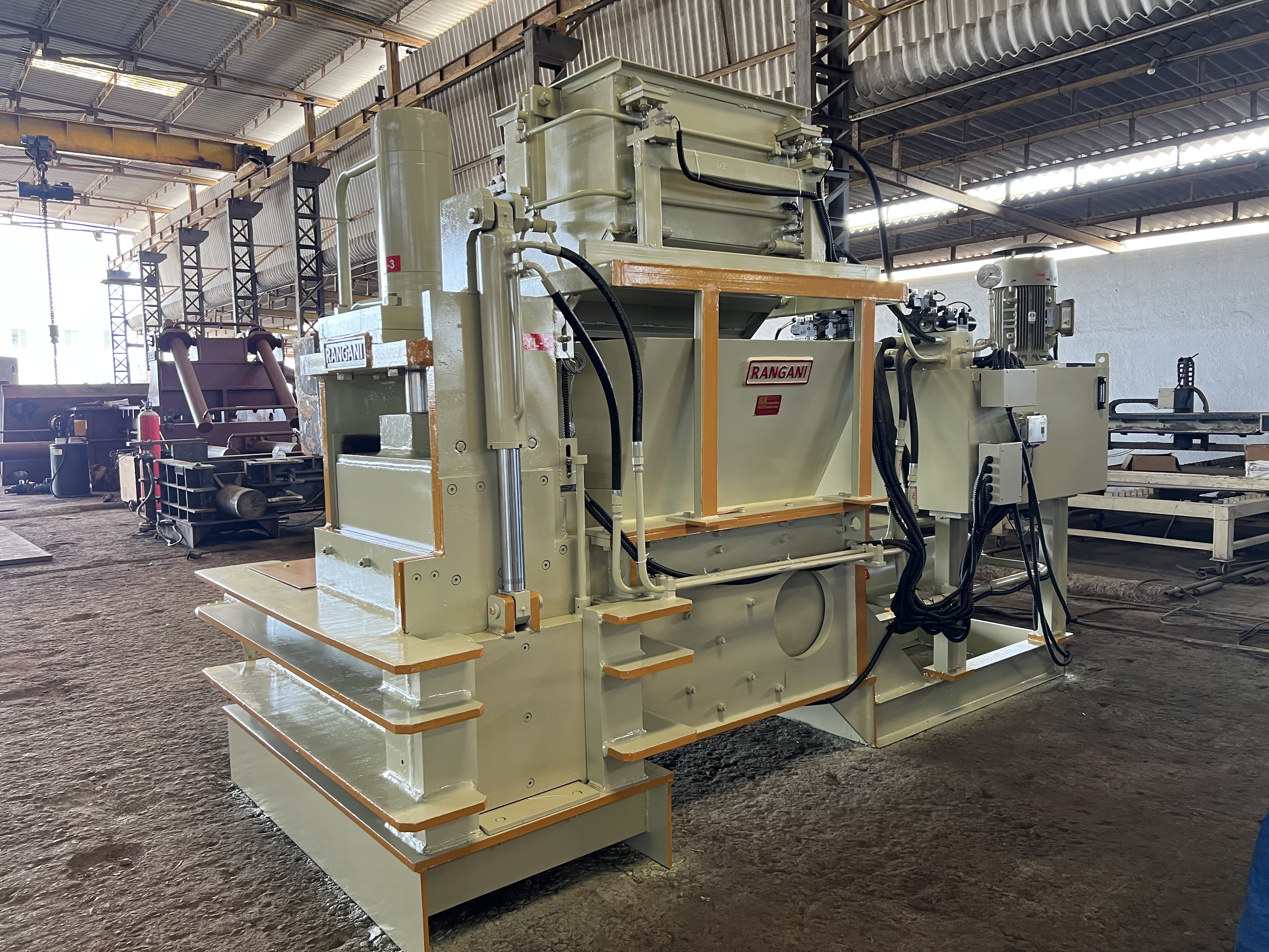 Automatic Continue Baling Machine