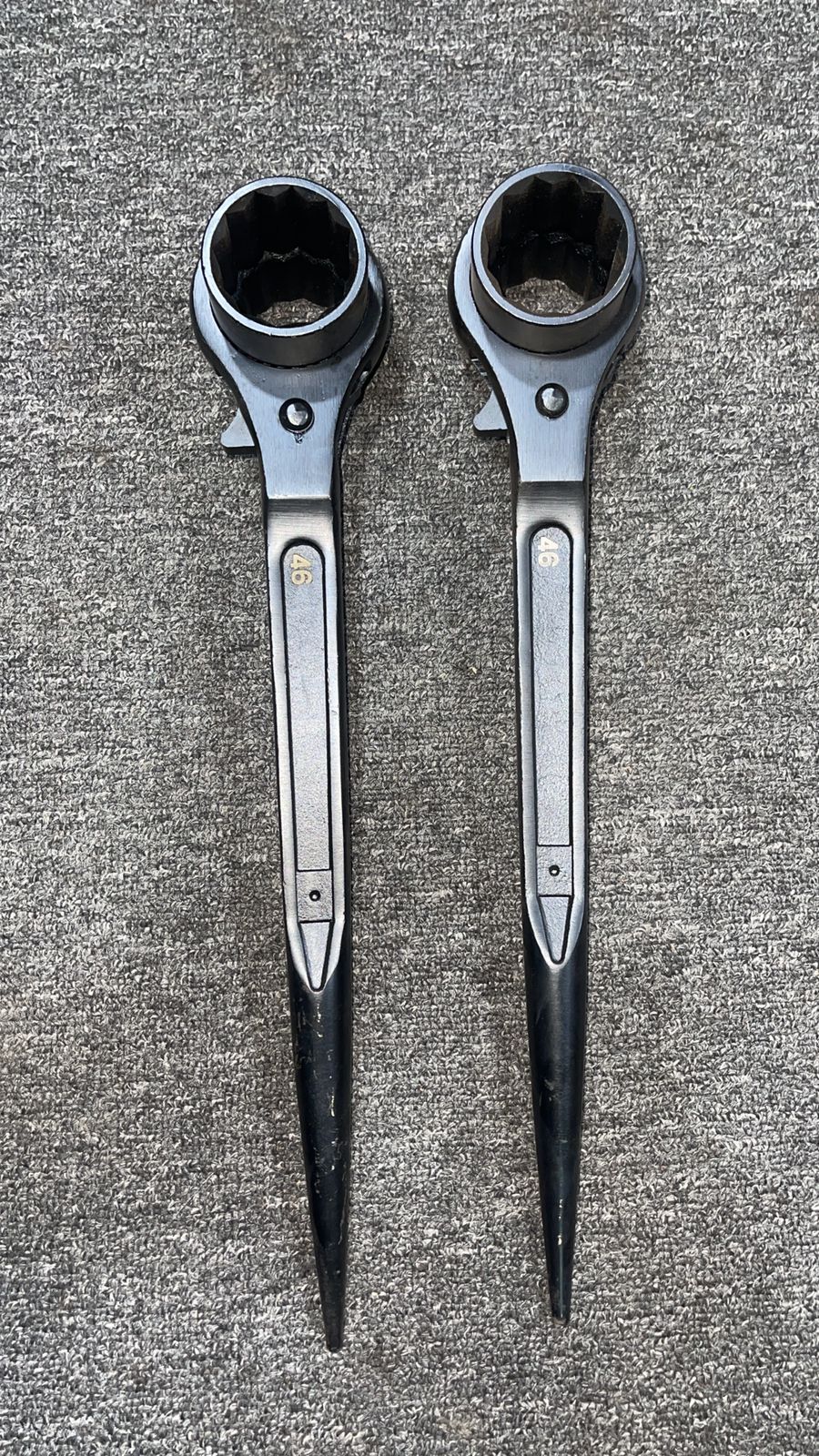 Ratchet Wrench - Mild Steel, 21x23mm Size, 315mm Length, 49mm Height | Manual Power Source, Ideal For Garage/workshop Use