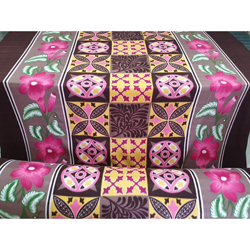 Printed Fleece Blanket Age Group: Adults