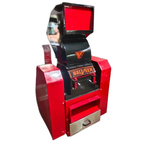 Plastic Scrap Grinder Machine - Cast Iron, 15 Inch Size | Automatic Control System, Manual Operation, Industrial Use